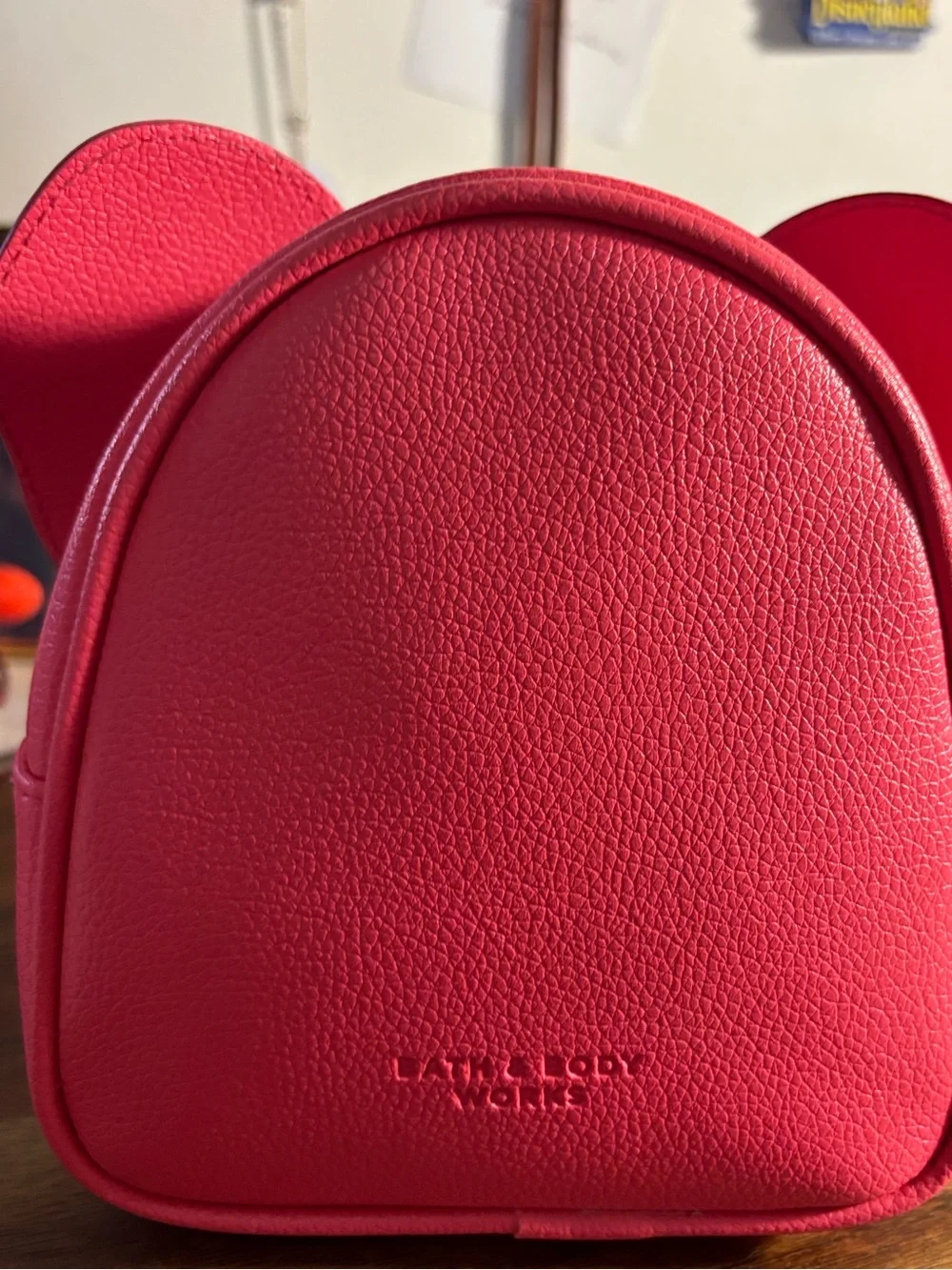 Bath & Bodyworks adorable elephant cosmetics bag